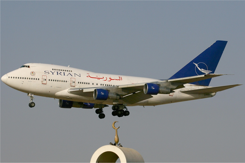 Photo 4 Syrian_Arab_Airlines_Boeing_747SP