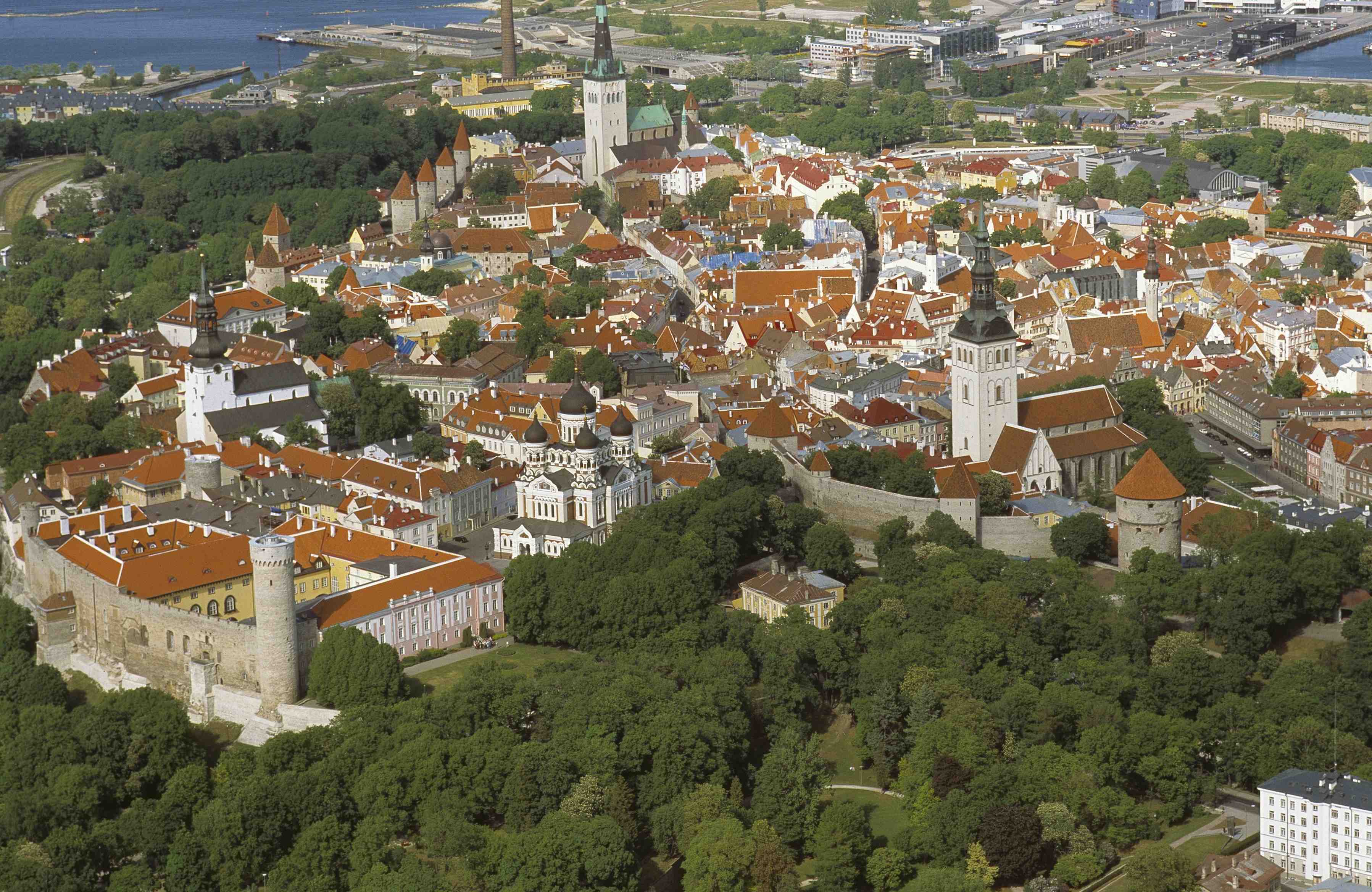 gamlebyen ra luften TALLINN