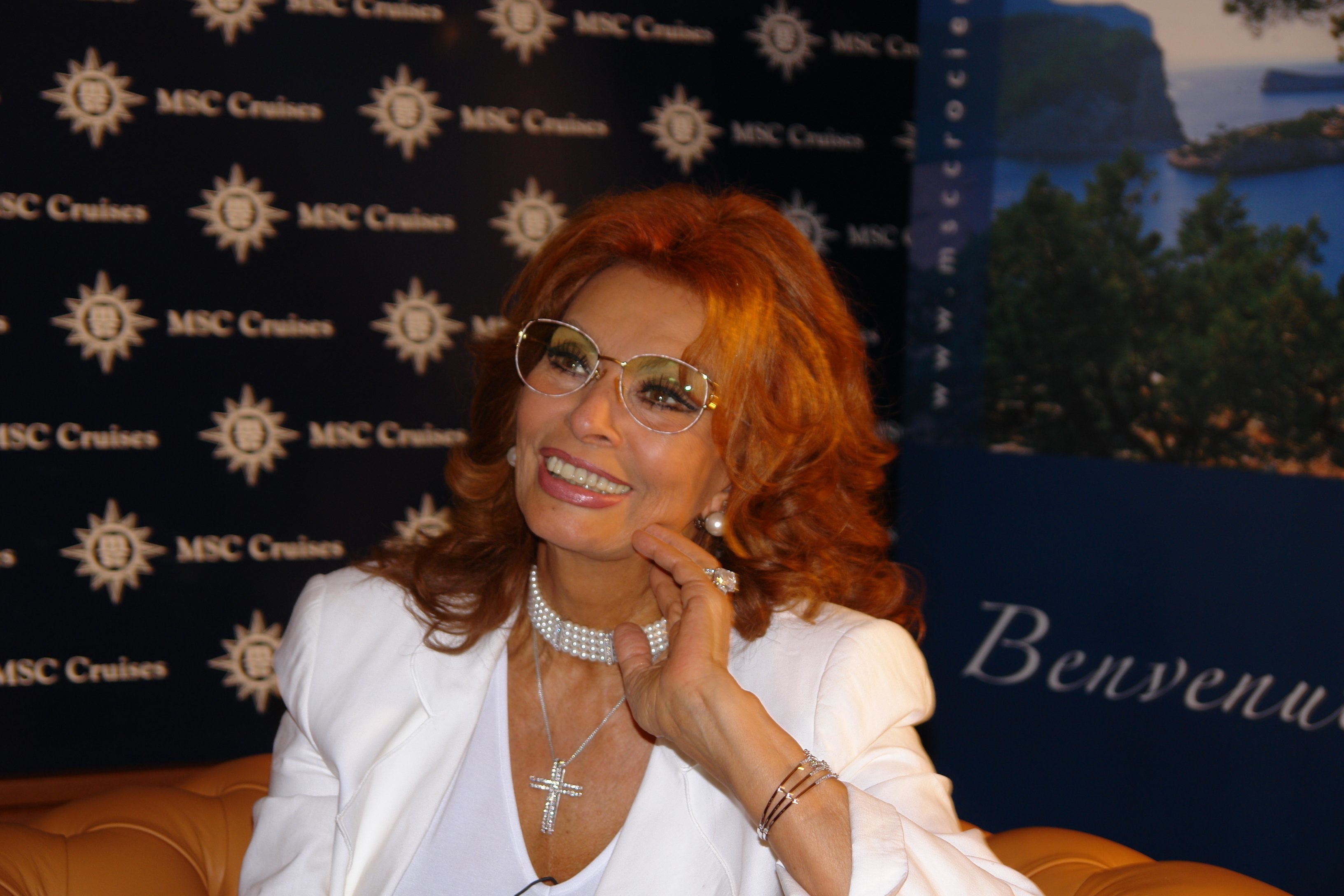 1 sofia Loren online