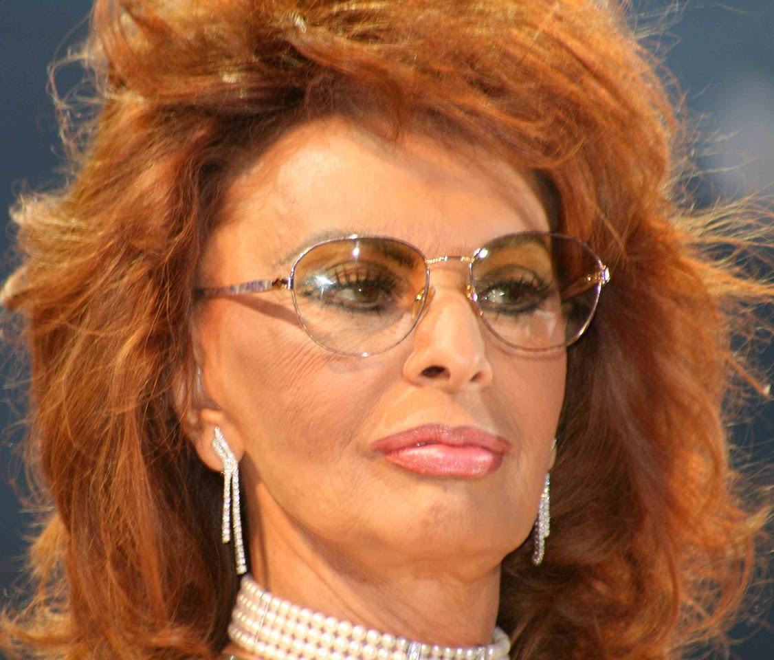 SOPHIA LOREN