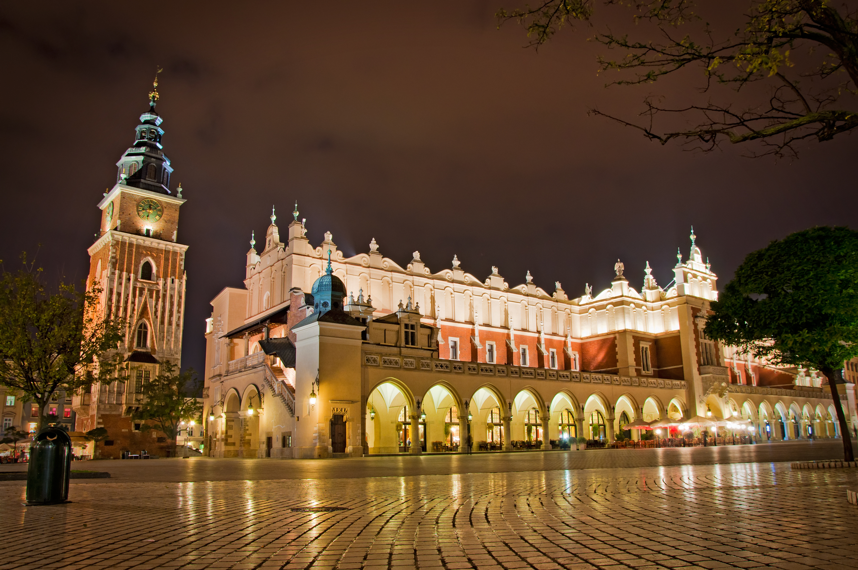 shutterstock_115768564KRAKOW CRACOW MNATT