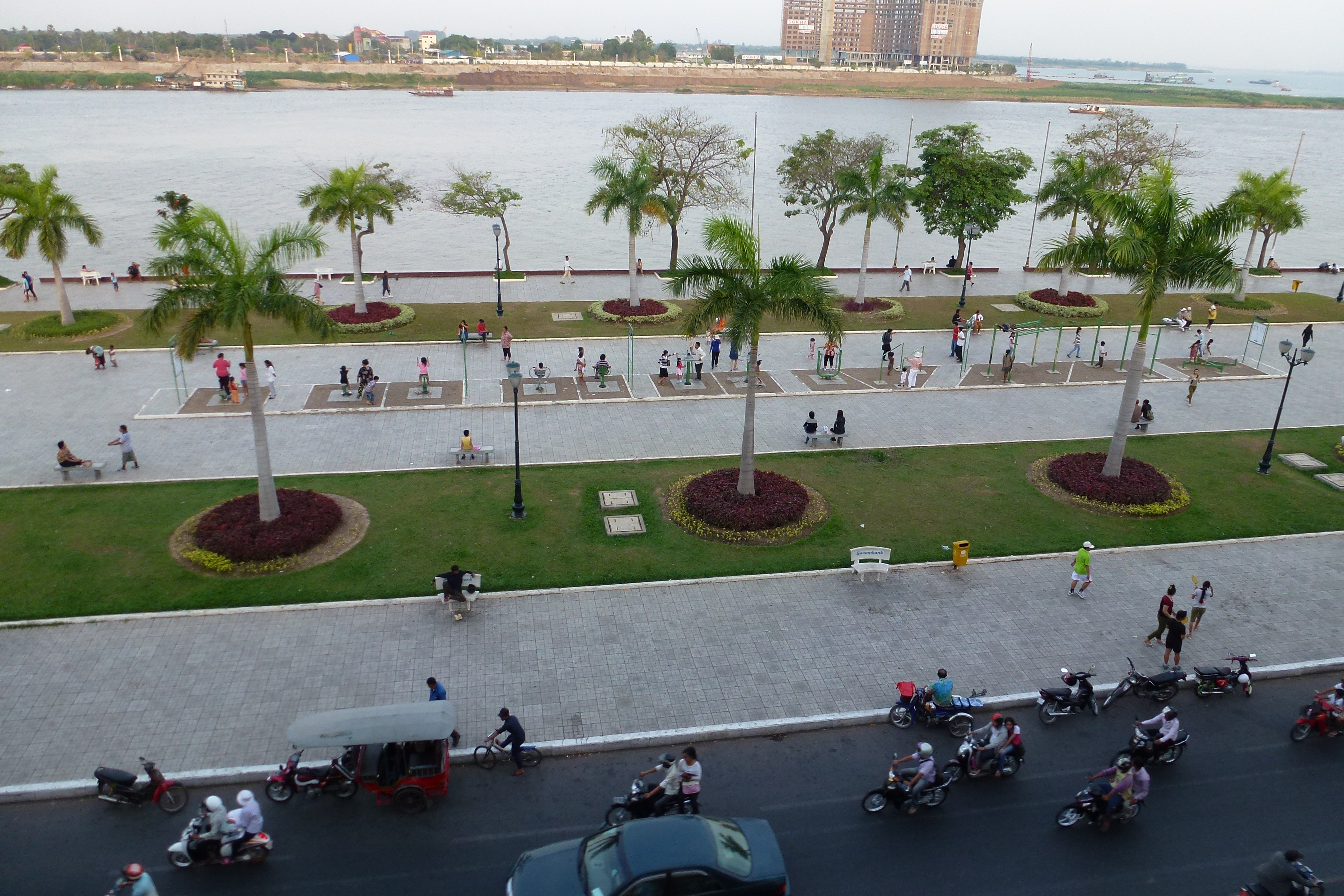 bilde 12 Phnom Penh elvepromenaden